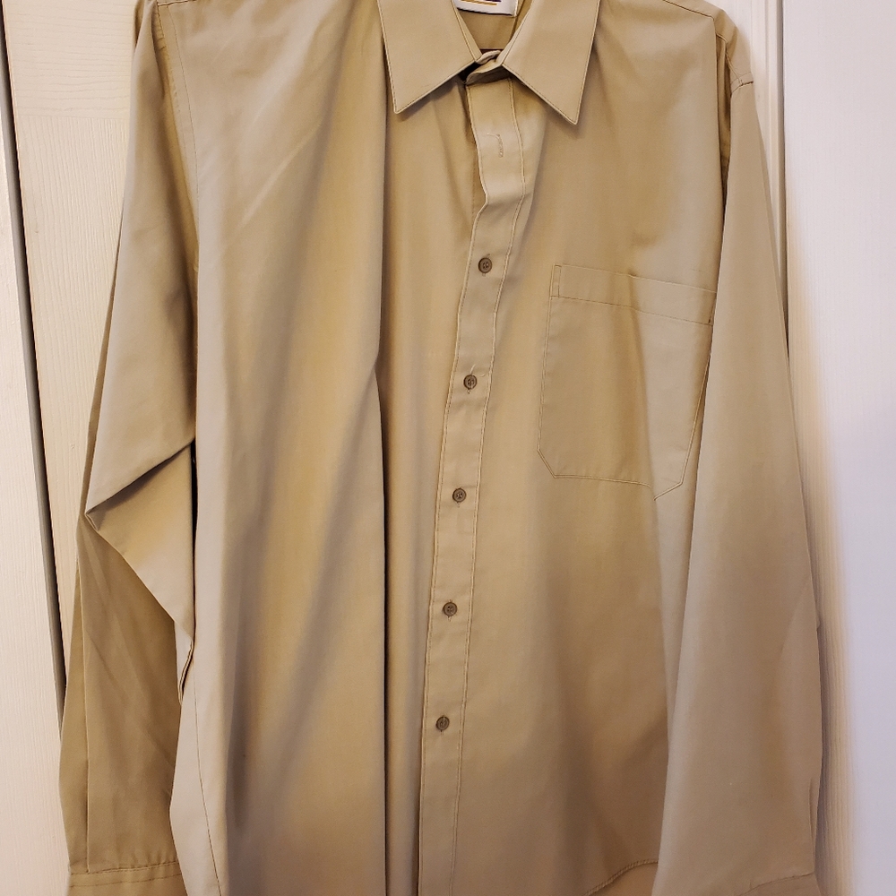 Impact men's large dress shirt